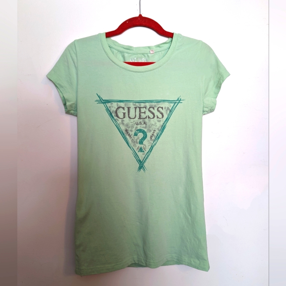 Guess T-shirt